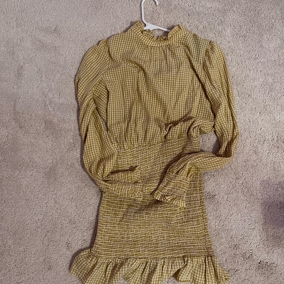 Gingham print drop waist butter yellow dress - Picture 2 of 3